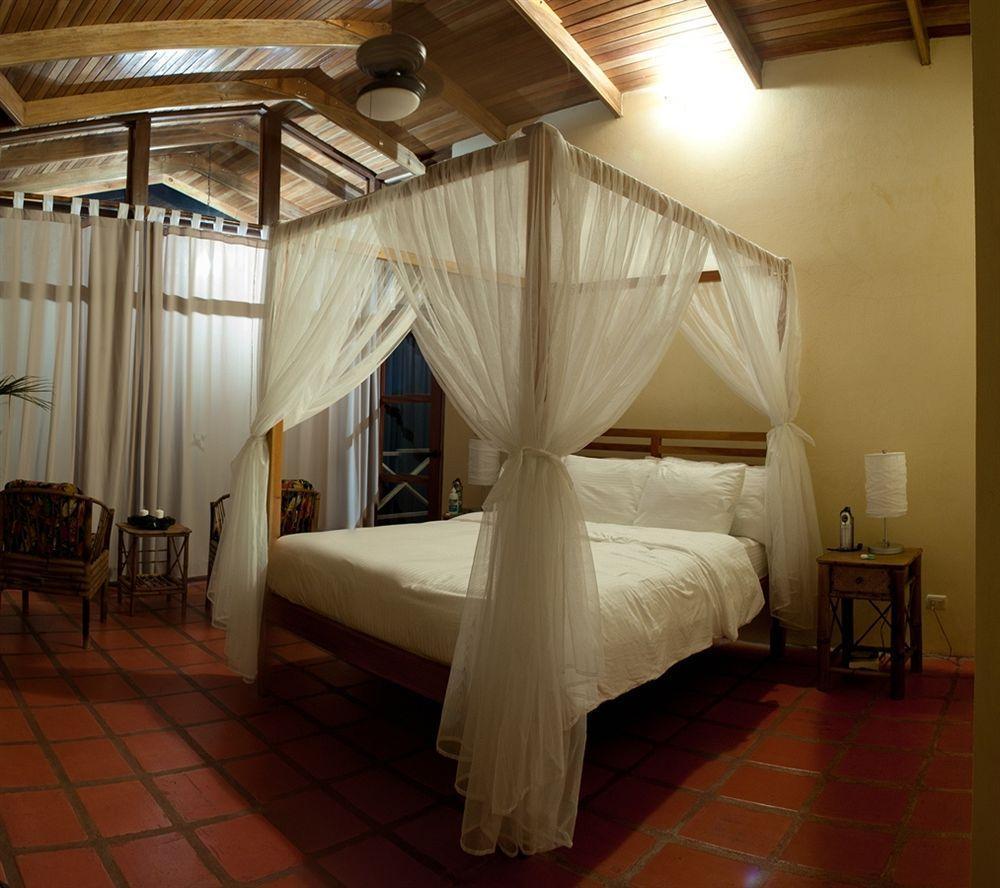 Rio Magnolia Nature Lodge Tinamaste Exterior foto